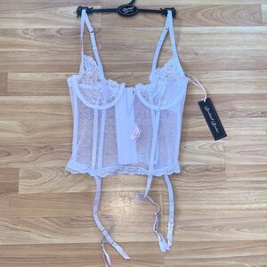 Bombshell Boudoir | Sexy lingerie white size large new